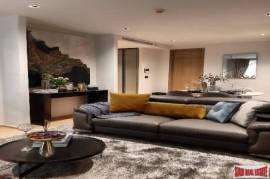 Newly Completed Luxury Low-Rise Modern Japanese Inspired Condo at Thong Lor, Sukhumvit 53 - 1 Bed Units- up to 16% Discount!