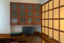 Supalai Place - 3 Bed Penthouse Condo in the City Centre at Sukhumvit 39, Phrom Phong