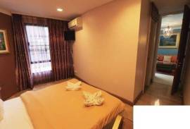 1 Bed Condo with Pool View at Marrakesh