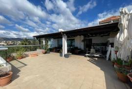 Sea View 3 Bedroom Top Floor Apartment - Mesa Chorio, Paphos Sea View 3 Bedroom Top Floor Apartment - Mesa Chorio, Paphos