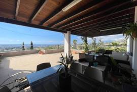 Sea View 3 Bedroom Top Floor Apartment - Mesa Chorio, Paphos Sea View 3 Bedroom Top Floor Apartment - Mesa Chorio, Paphos