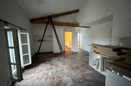 9 room, 279m2 Vineyard residence for sale in Saint thibery - 370 000 € *