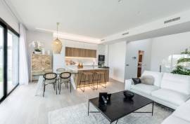 NEW BUILD VILLAS WITH PRIVATE POOL AND GUEST HOUSE