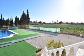 WUNDERBARES LANDANWESEN AM RANDE VON DOLORES