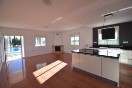 WUNDERBARES LANDANWESEN AM RANDE VON DOLORES