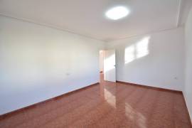 WUNDERBARES LANDANWESEN AM RANDE VON DOLORES