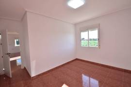 WUNDERBARES LANDANWESEN AM RANDE VON DOLORES