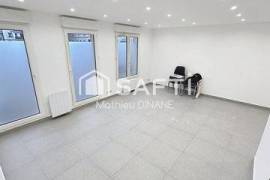 Local professionnel de 47 m² lumineux