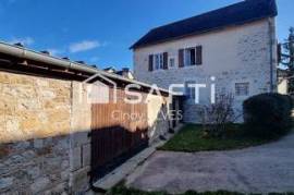 Grande maison en pierre traditionnelle 4 chambres