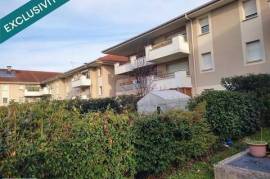 Appartement F 2 44m2 avec terrasse et jardinet