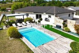 Villa contemporaine 6 pièces avec piscine