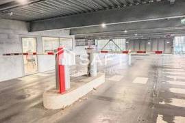 Emplacement de stationnement couvert à Bègles