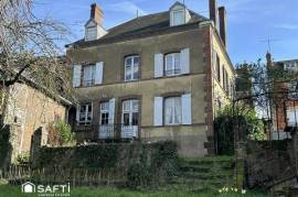 Belle maison bourgeoise en centre ville
