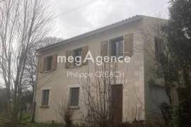 PROCHE DE SAINT SAVINIEN