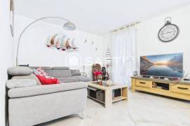 Maison familiale avec jardin et garage