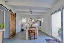 À Nieulle sur Seudre, maison d'environ 106 m2, 4 chambres, jardin clos + terrain constructible.