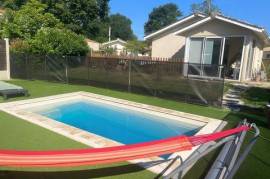 Belle maison avec garage et piscine