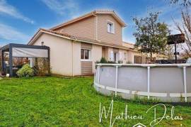 Maison familiale sur le secteur de la Brède