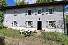 Maison de charme en pleine nature avec 11,6 ha de terrain