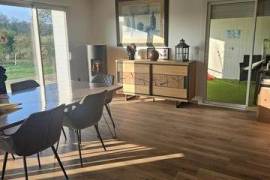 Propriété avec centre équestre sur plus de 3 hectares