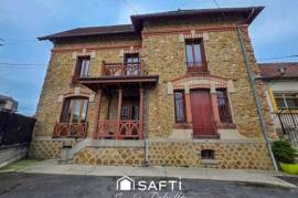 Appartement type maison 4 pièces- 124m²- 3ch- garage