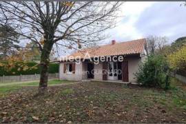 4 Chambres, bel espace en pelouse clos et arboré avec garage