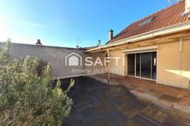 T3 avec terrasse à proximité de PARIS, tout à pied