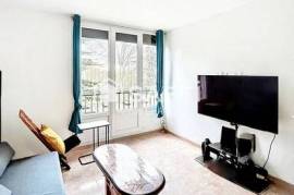 Appartement 2 pièces rénové, lumineux et sans vis-à-vis, à la limite de Gournay-sur-Marne, proche RER A et futur métro Ligne 16