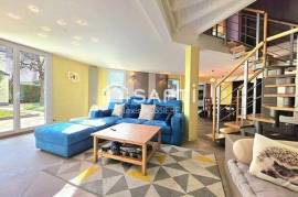 MAISON 214 M2 5 CHAMBRES