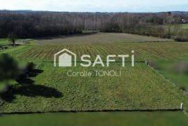 Grand terrain constructible 2614 m² - Bassac