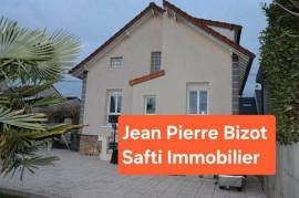 Maison en parfait état, ravalement récent, secteur idéal