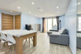 Stunning 2 bedroom apartment in Beach View Terraces, Gibraltar