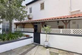 Lovely 3 bedroom house in Rosia Court, Gibraltar
