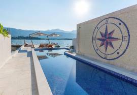  Luxury villa by the sea with pool ,Djurasevici Ob