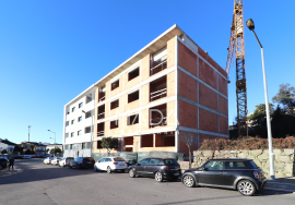 3 bedroom apartments under construction in the center of Vila Verde, Braga