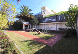 Detached house T4 near Holmes Place in Nogueira, Braga