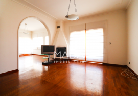 Detached house T4 near Holmes Place in Nogueira, Braga