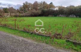 Land for flat construction with 812 m2 with good access