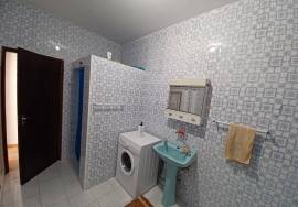 Single-storey house T4 with surrounding land + 3 adjoining rustic lands for sale