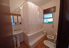 Single-storey house T4 with surrounding land + 3 adjoining rustic lands for sale