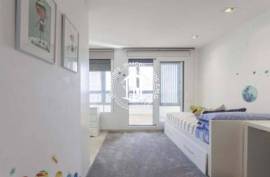 Renovated apartment two bedrooms