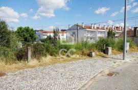 Lot with 182m2