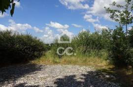 Lot with 641m2