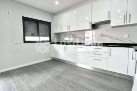 New 3 and 4 bedroom flats - Olhão