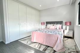 New 3 and 4 bedroom flats - Olhão