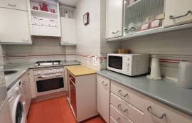 Apartment three bedrooms and two bathrooms