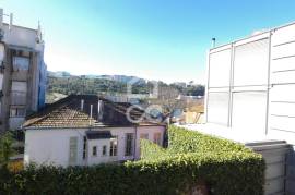 Building for sale in an exclusive area of Porto, next to the Douro