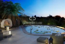 New 5-bedroom villa in a gated garden community
