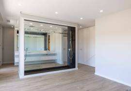 4 Bedroom Duplex Apartment