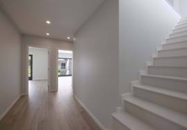 4 Bedroom Duplex Apartment